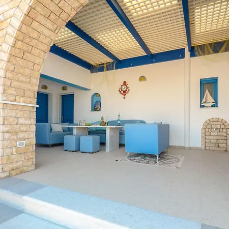 Апартаменты Agyra *